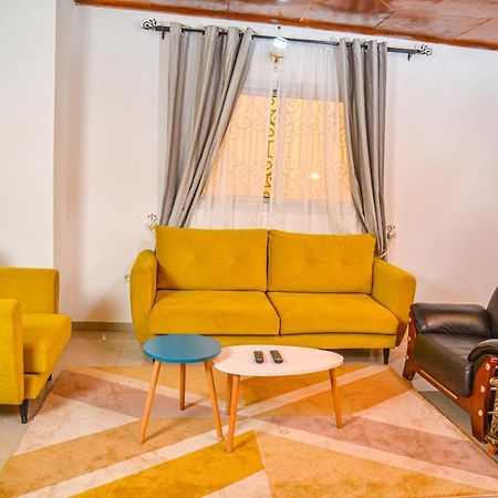 Appartement Meuble 2 Chambres Avec Salle De Bain - 1 Salon - 1E Cuisine - La Concorde - Quartier Nkomkana Яунде Екстер'єр фото
