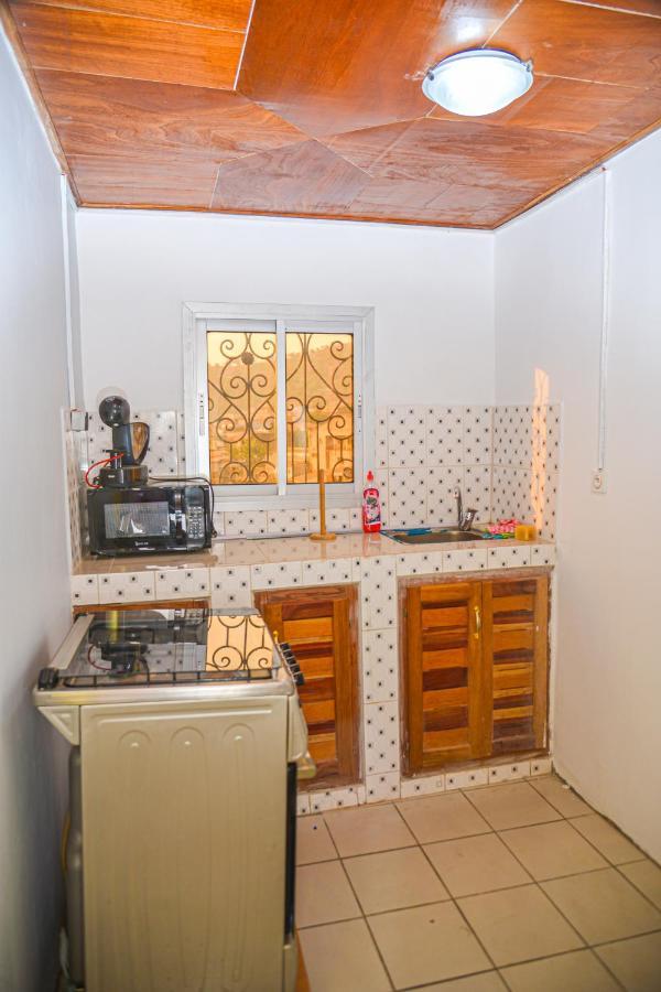 Appartement Meuble 2 Chambres Avec Salle De Bain - 1 Salon - 1E Cuisine - La Concorde - Quartier Nkomkana Яунде Екстер'єр фото