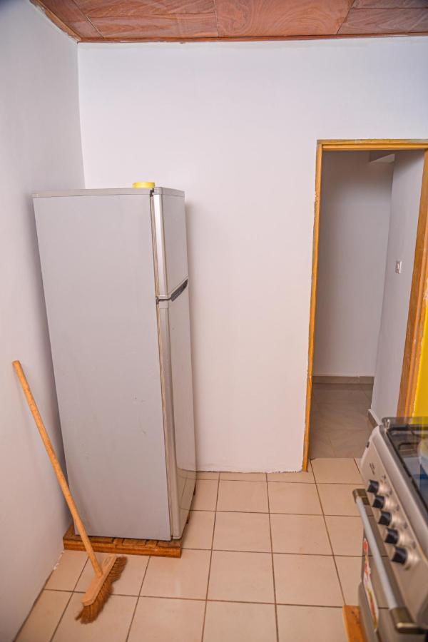 Appartement Meuble 2 Chambres Avec Salle De Bain - 1 Salon - 1E Cuisine - La Concorde - Quartier Nkomkana Яунде Екстер'єр фото